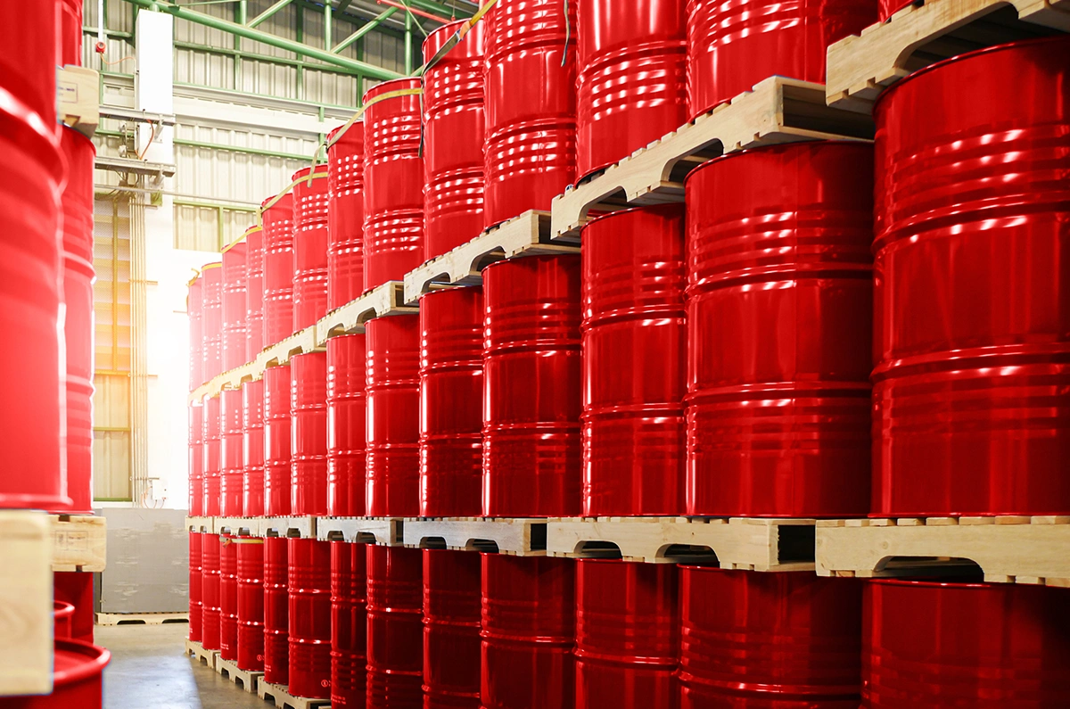 Premium Wholesale Automotive Oil Solutions in UAE - Chempi Oil